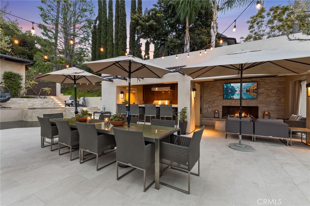 1651 La Loma Drive