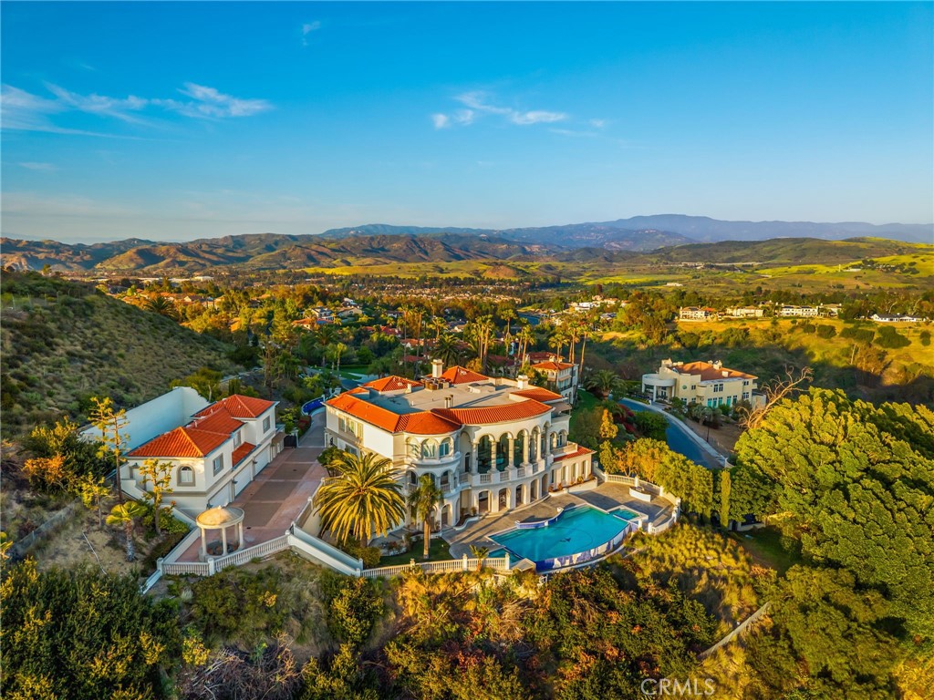 10219 Sunrise Lane
