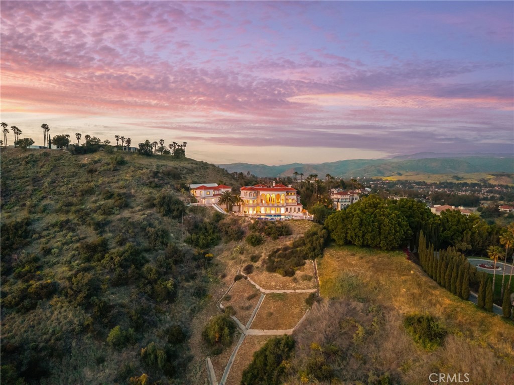 10219 Sunrise Lane
