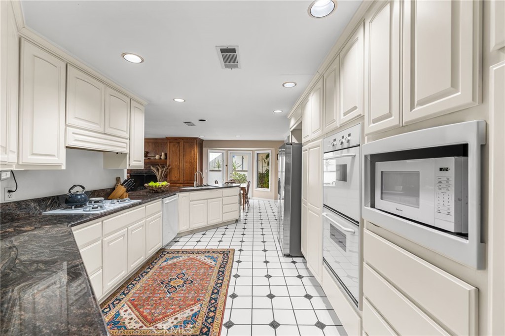 1503 Kensing Lane