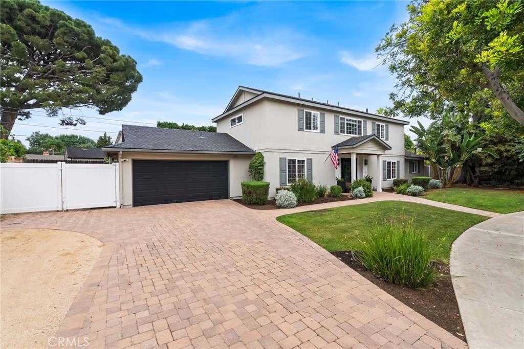 1161 Ravencrest Road