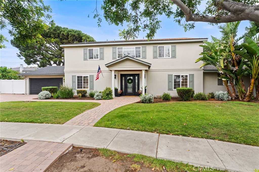 1161 Ravencrest Road