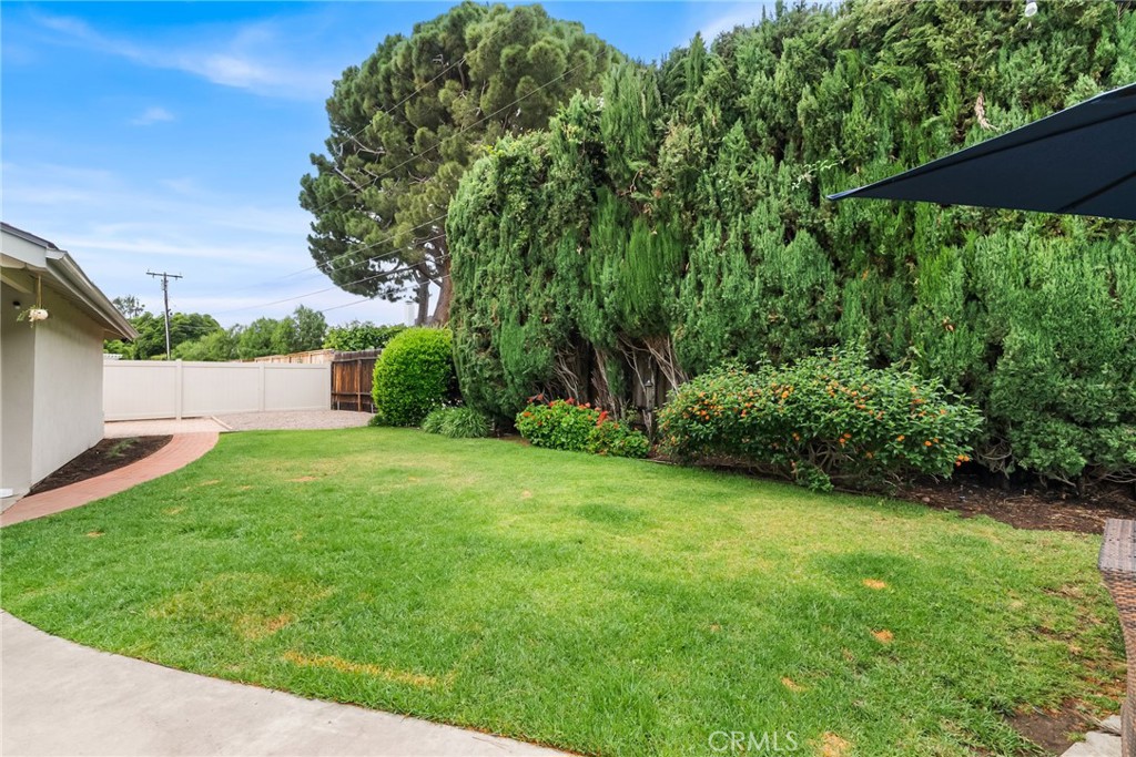 1161 Ravencrest Road