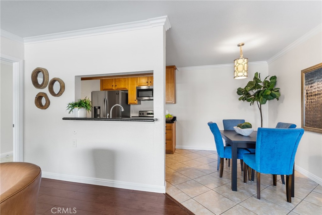 1345 Cabrillo Park Drive M14