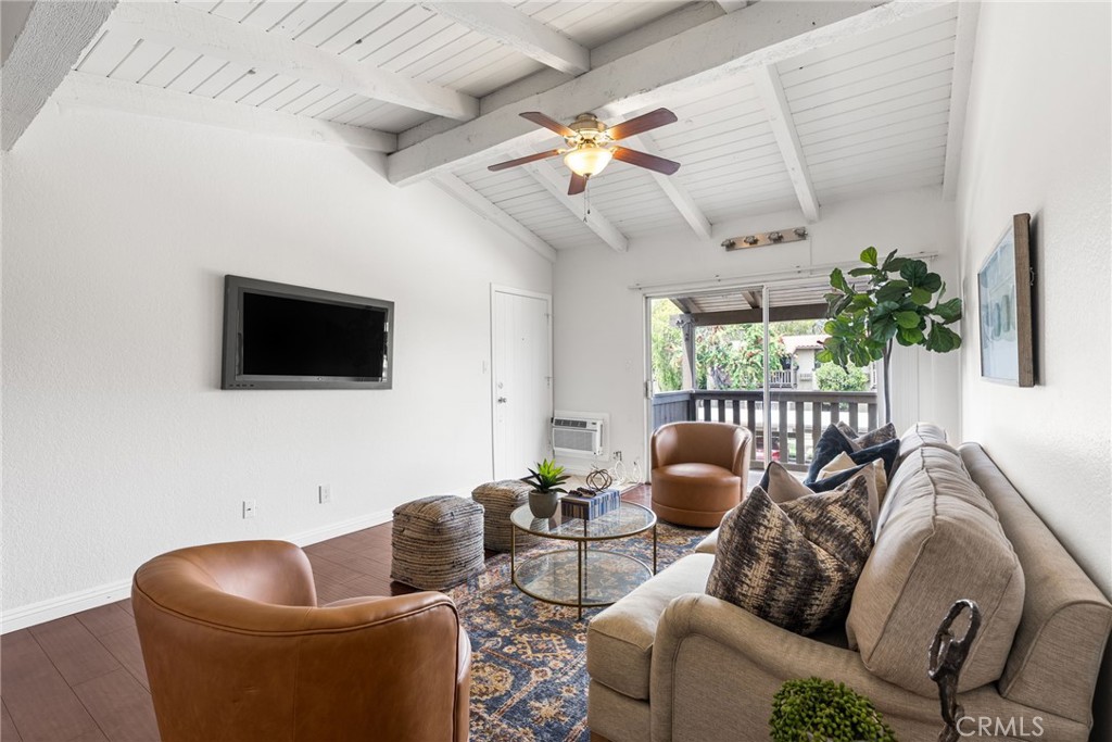 1345 Cabrillo Park Drive M14