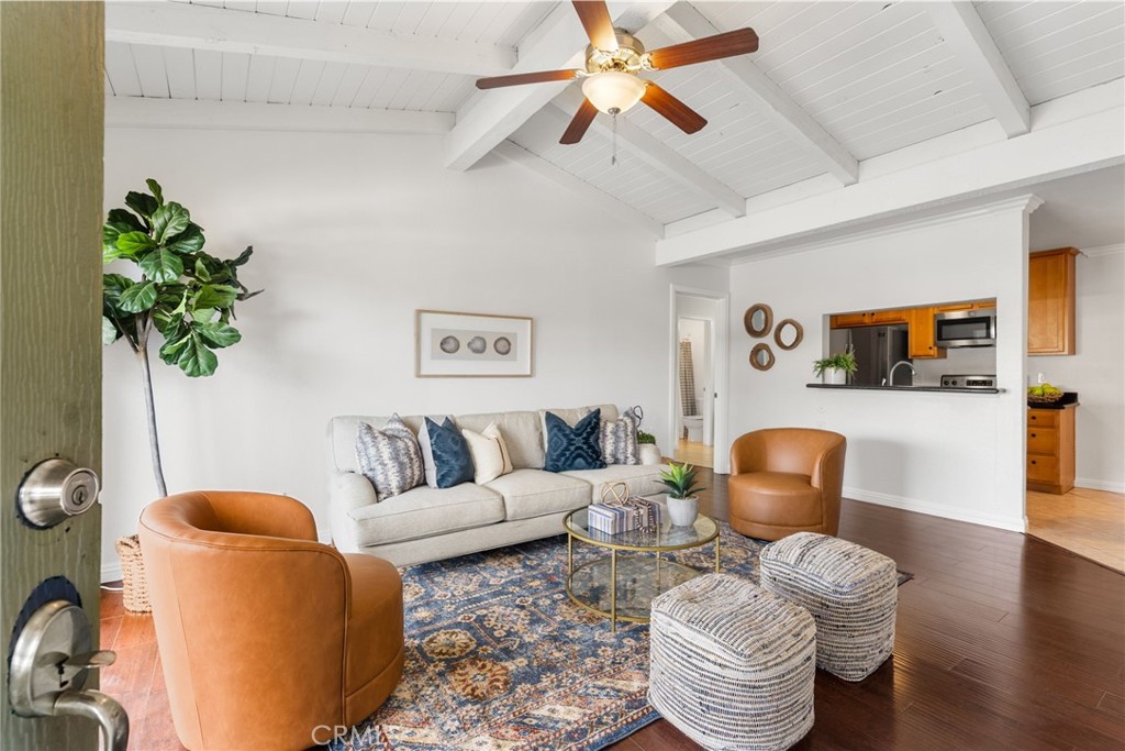 1345 Cabrillo Park Drive M14
