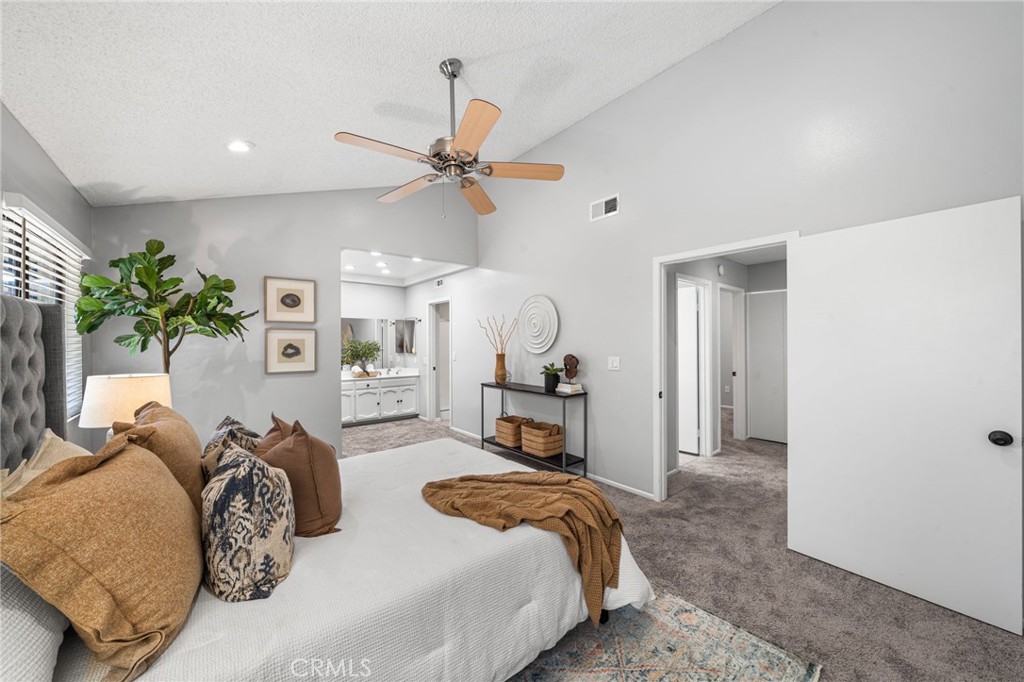 211 E Ponderosa Lane 10