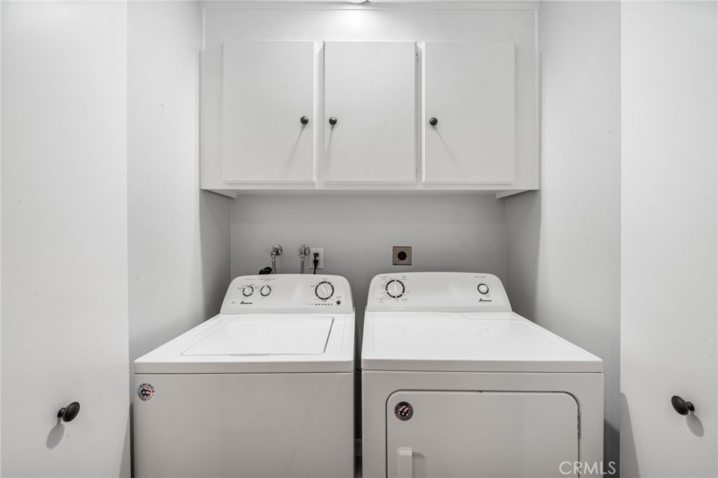 211 E Ponderosa Lane 10