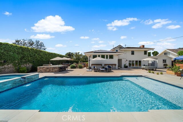 1301 Landfair Circle