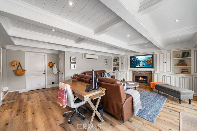 1301 Landfair Circle