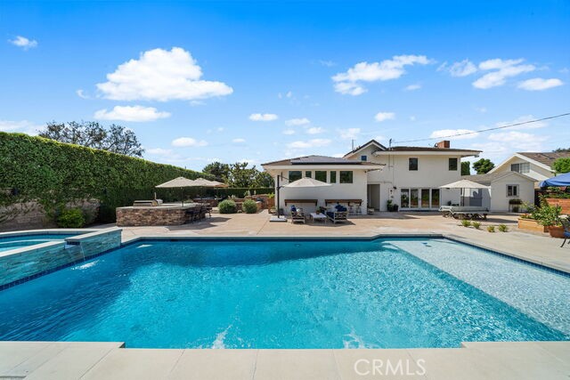 1301 Landfair Circle