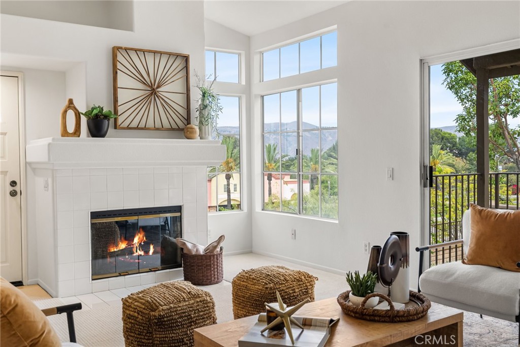 8123 E Oak Ridge Circle