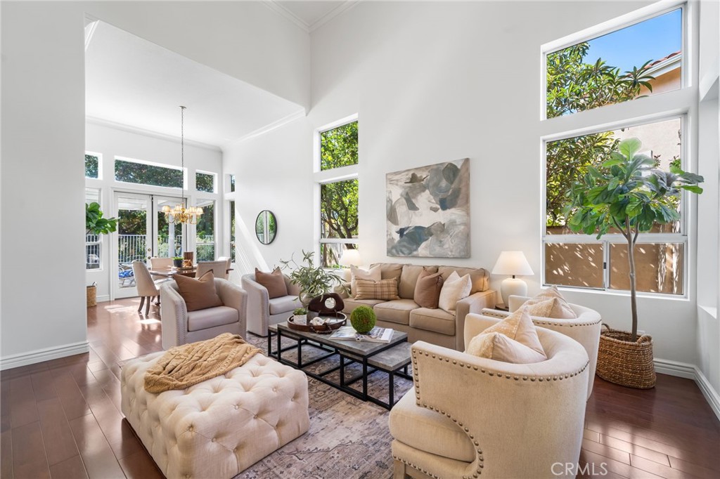 859 S Parkglen Place