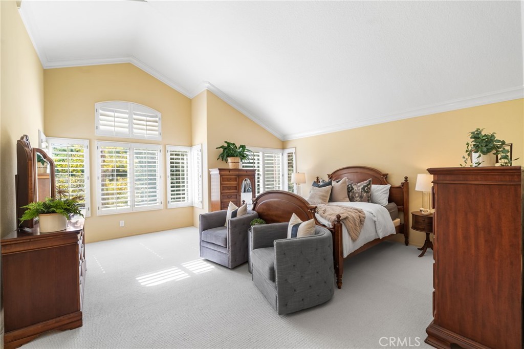 859 S Parkglen Place