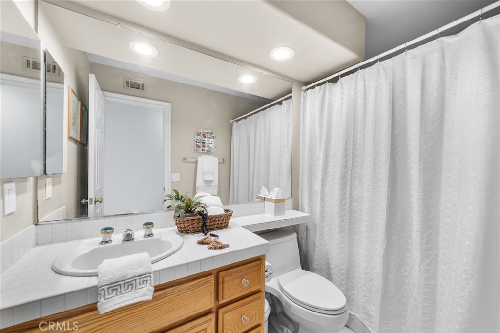 859 S Parkglen Place