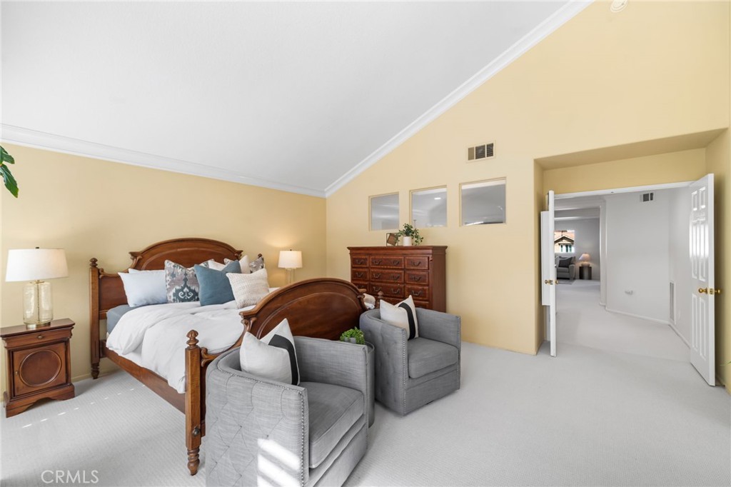 859 S Parkglen Place