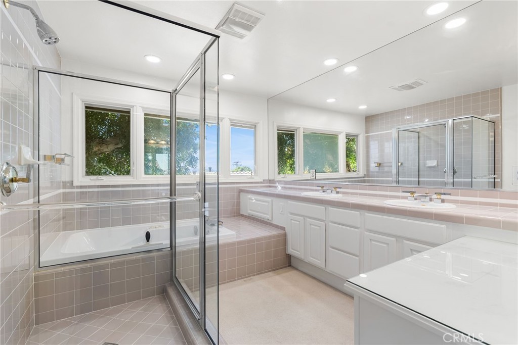 11701 Heathcliff Drive