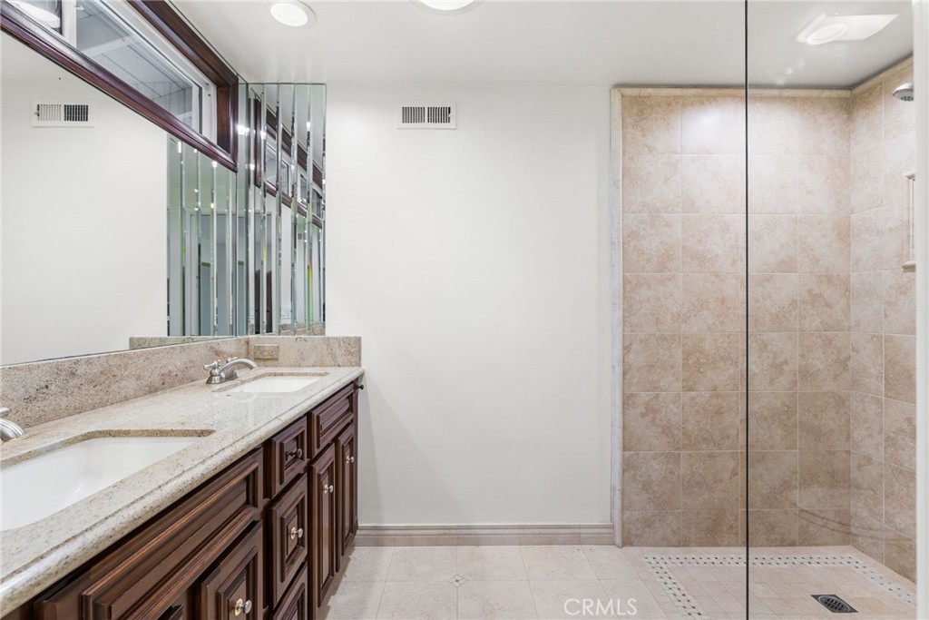 11701 Heathcliff Drive