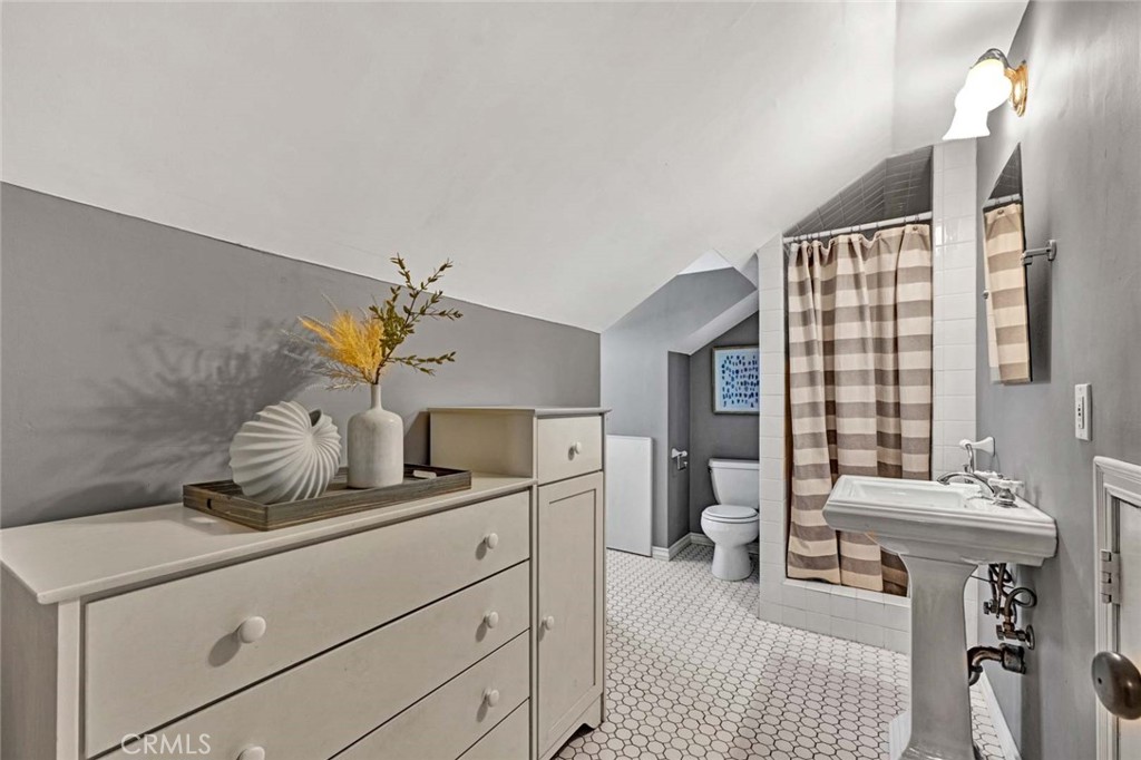 1722 Sierra Alta Drive