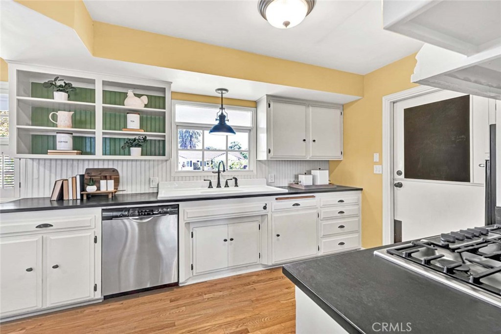 1722 Sierra Alta Drive