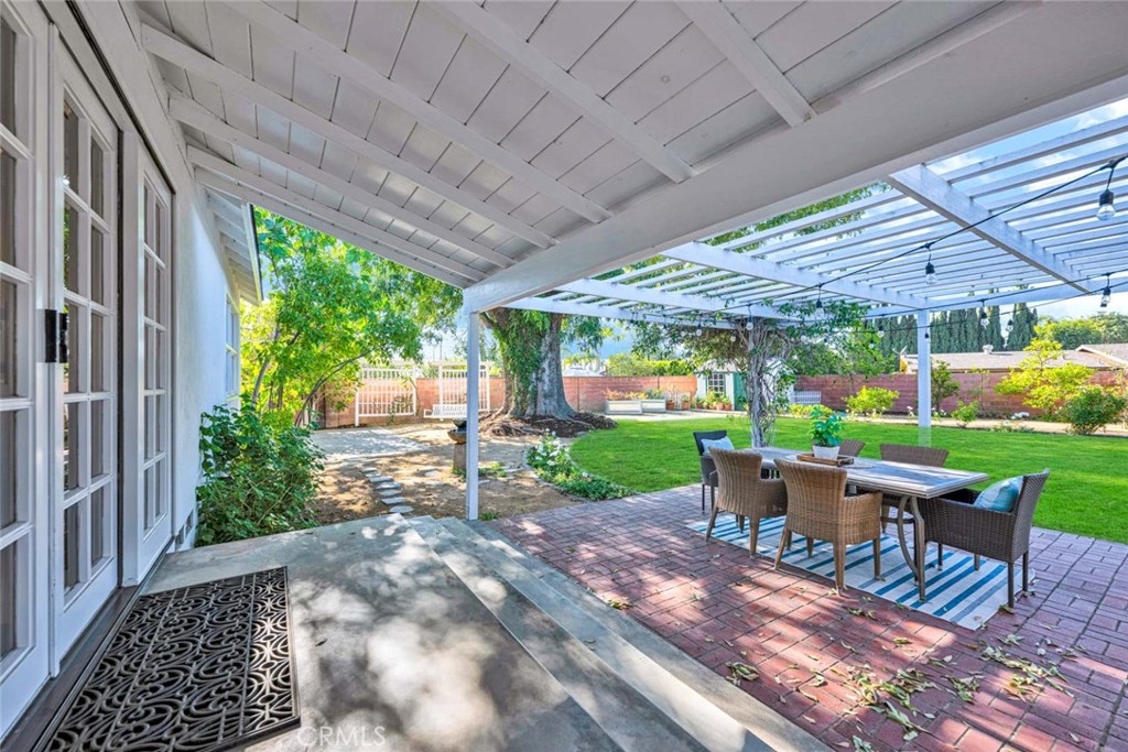 1722 Sierra Alta Drive