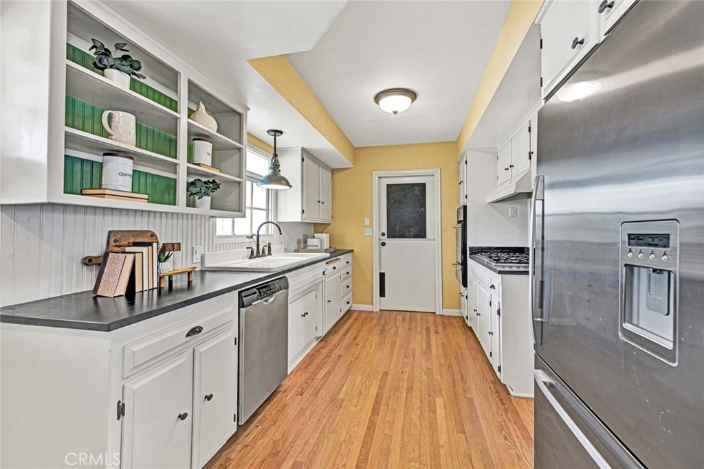 1722 Sierra Alta Drive