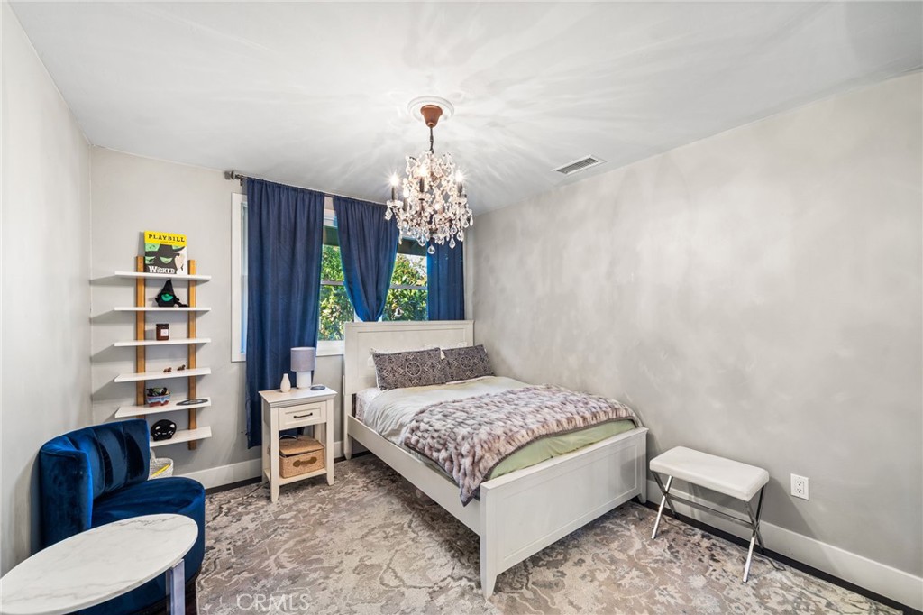 13231 Sandhurst Place