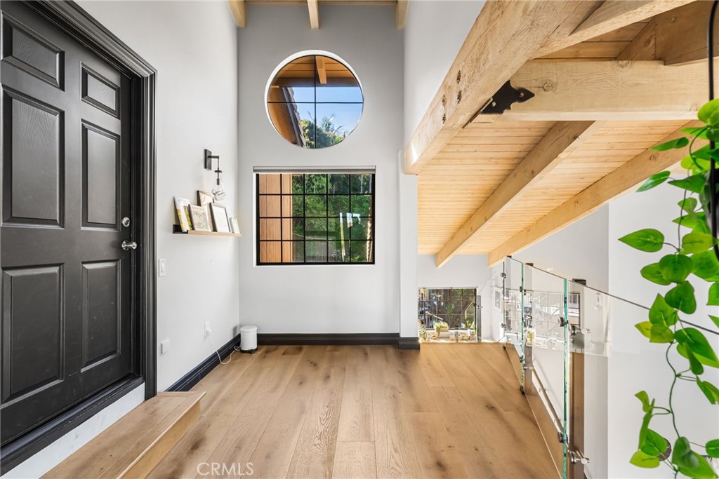 12348 Circula Panorama