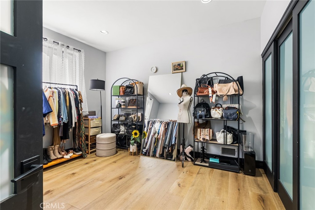 12348 Circula Panorama