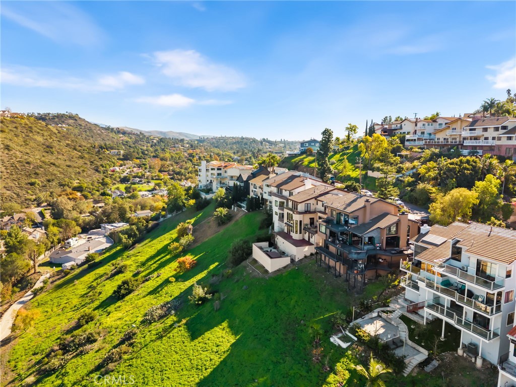 12348 Circula Panorama