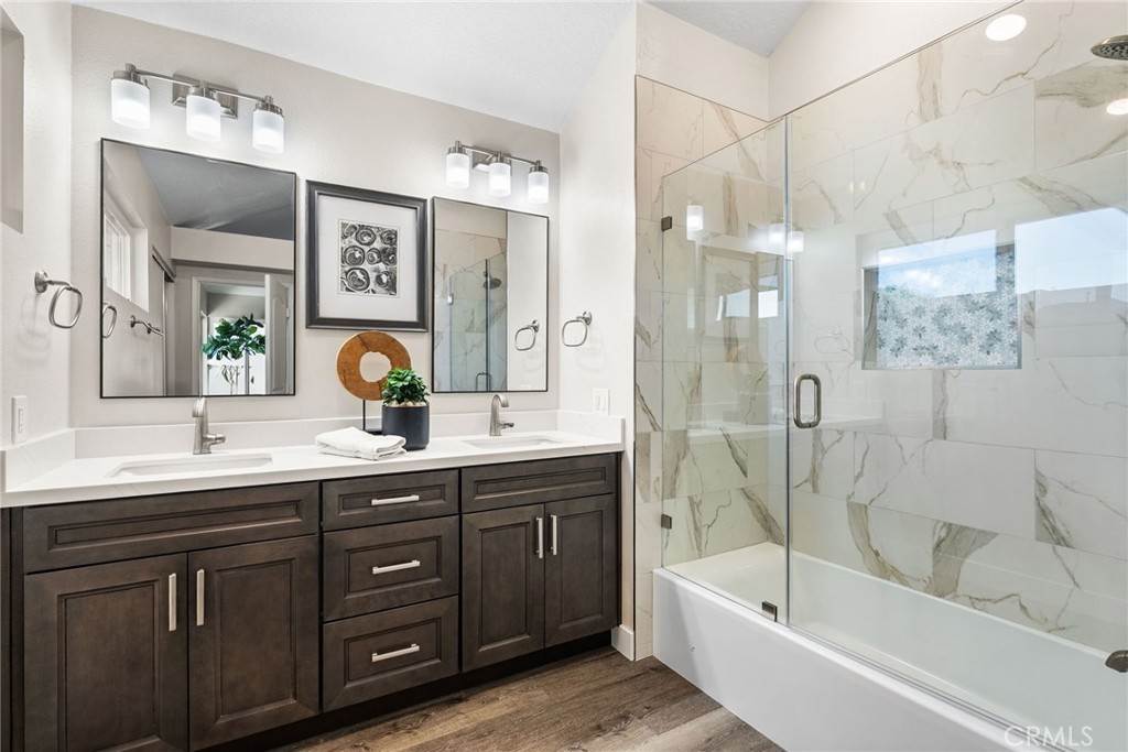 12524 Wedgwood Circle