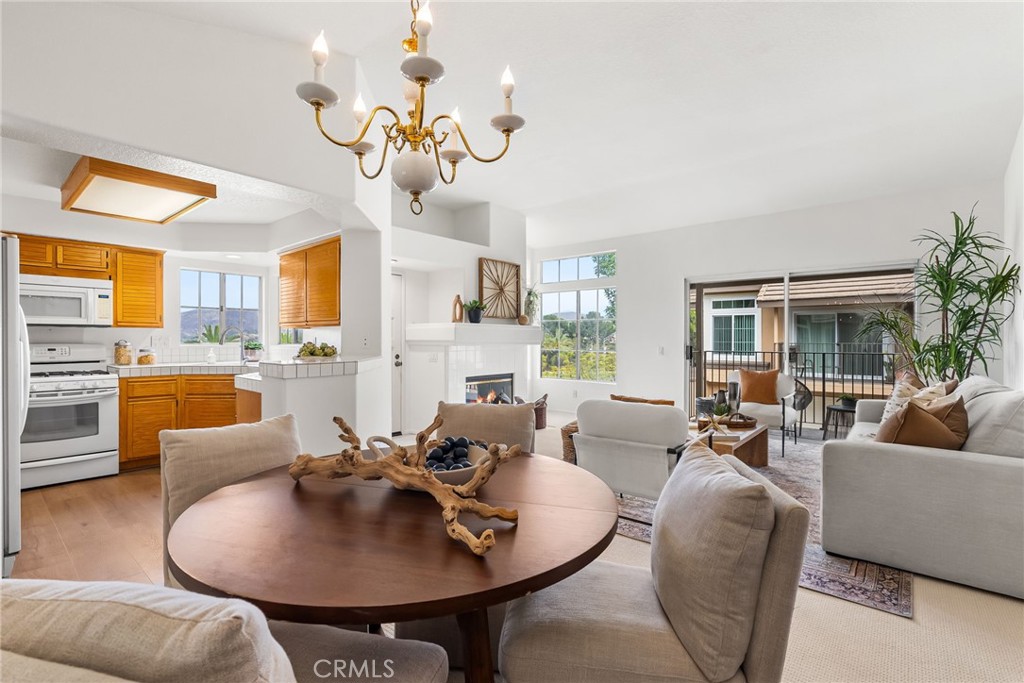 8123 E Oak Ridge Circle