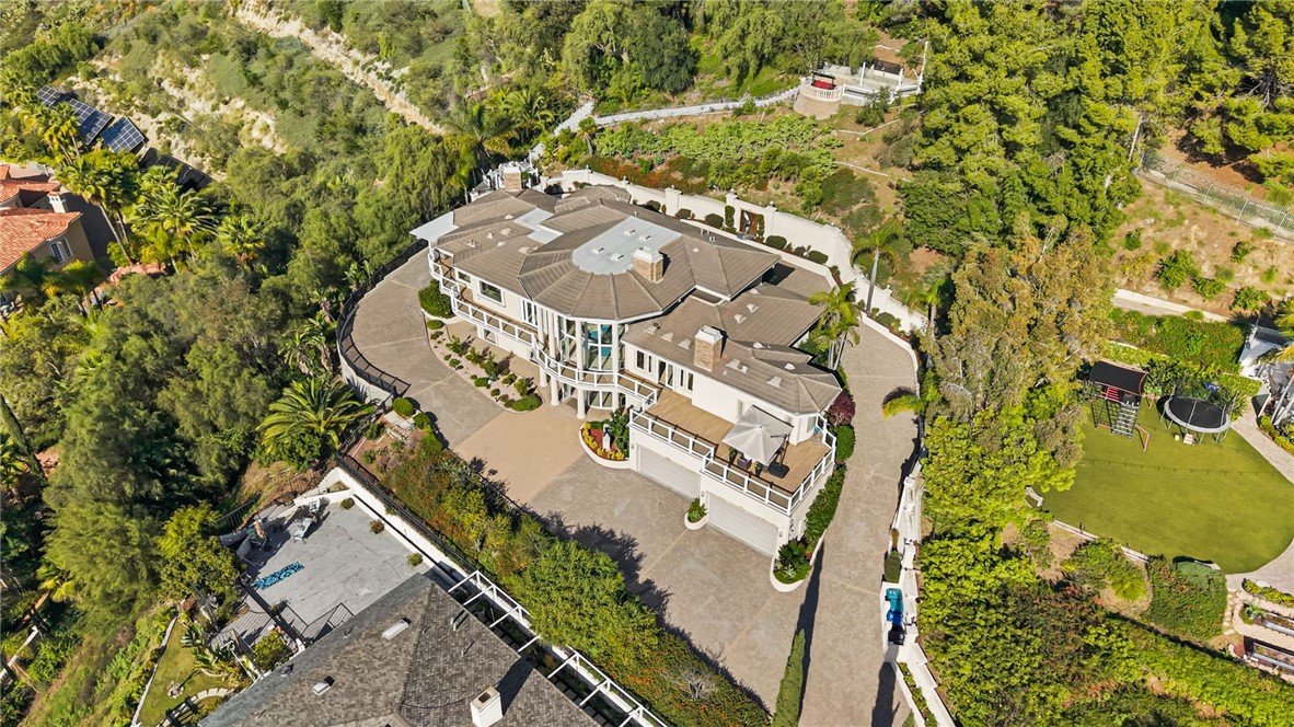 10322 Saint Charles Way