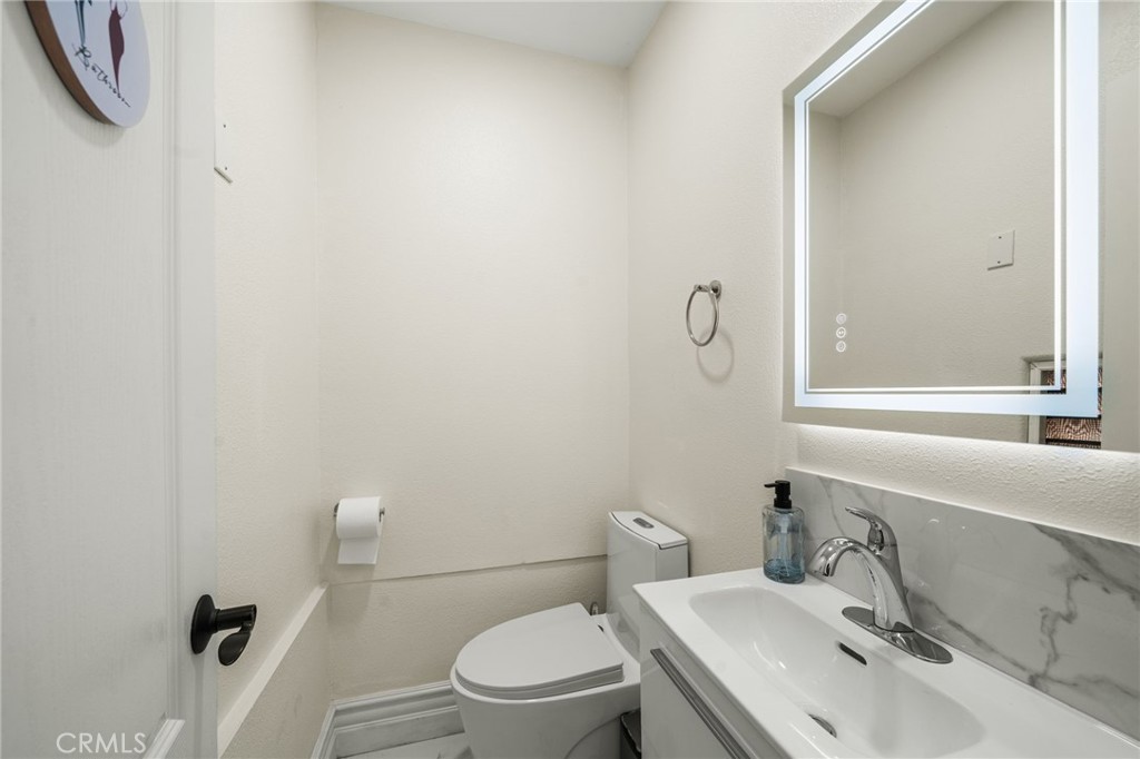 10322 Saint Charles Way