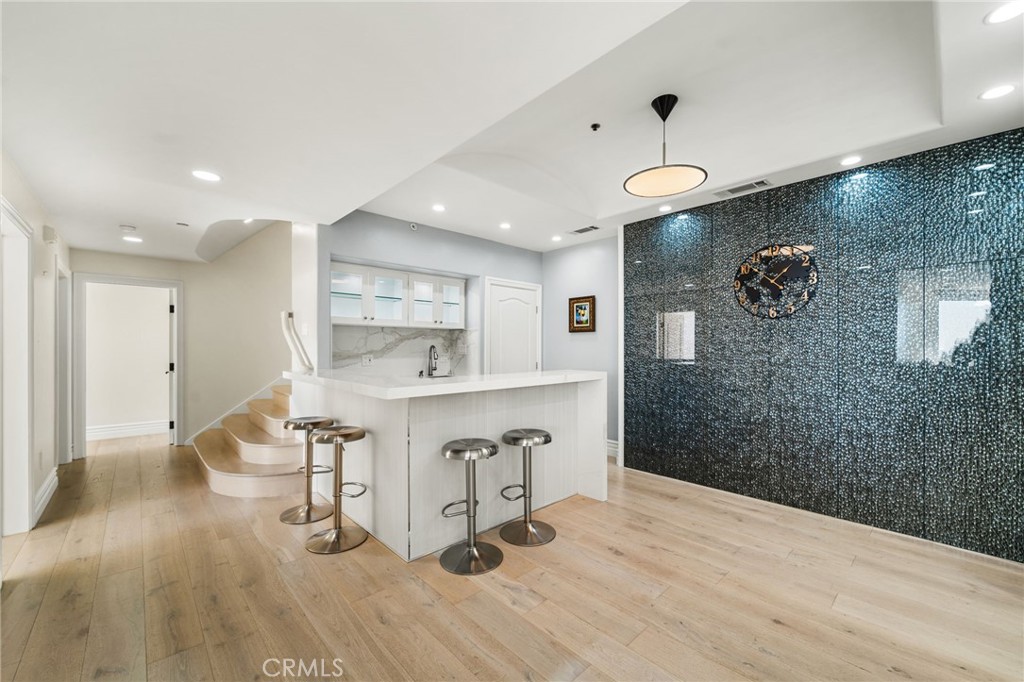 10322 Saint Charles Way