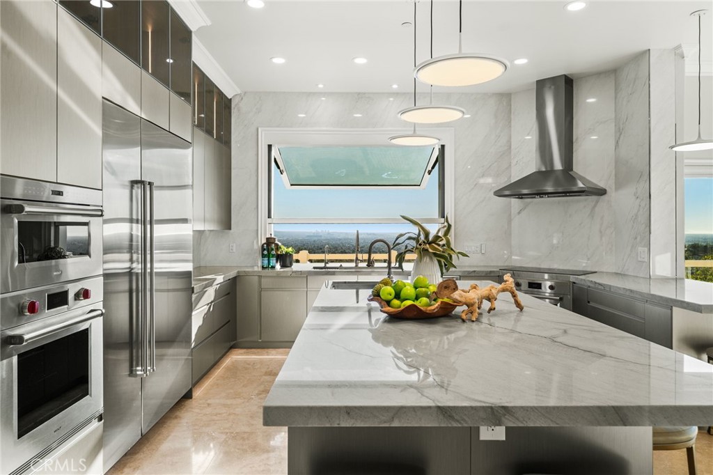 10322 Saint Charles Way