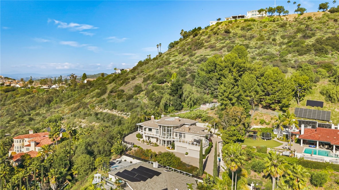 10322 Saint Charles Way