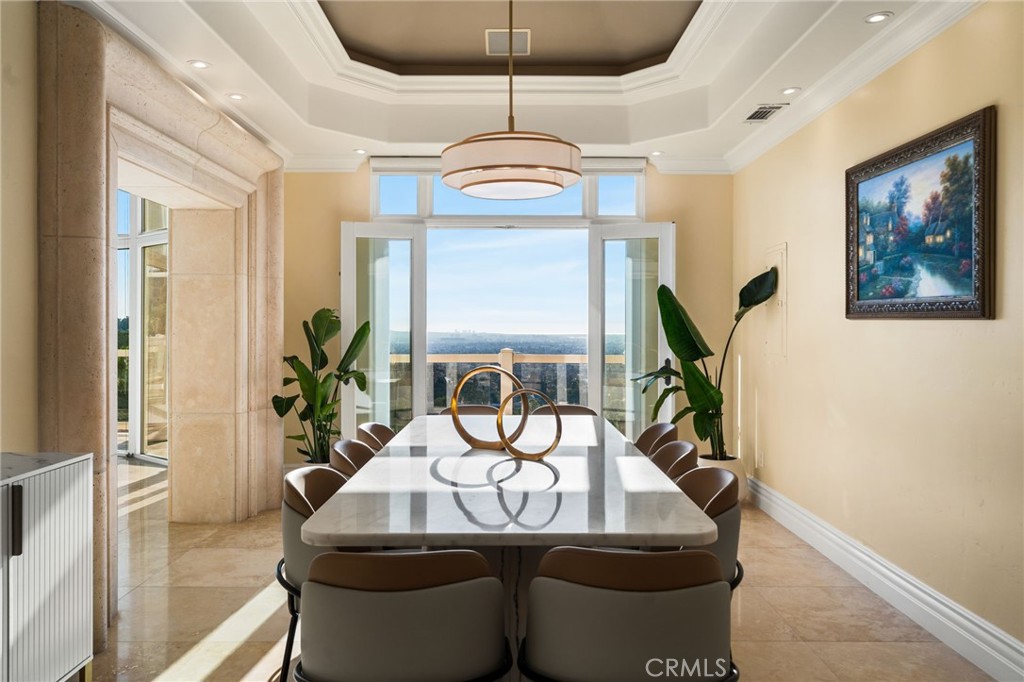 10322 Saint Charles Way