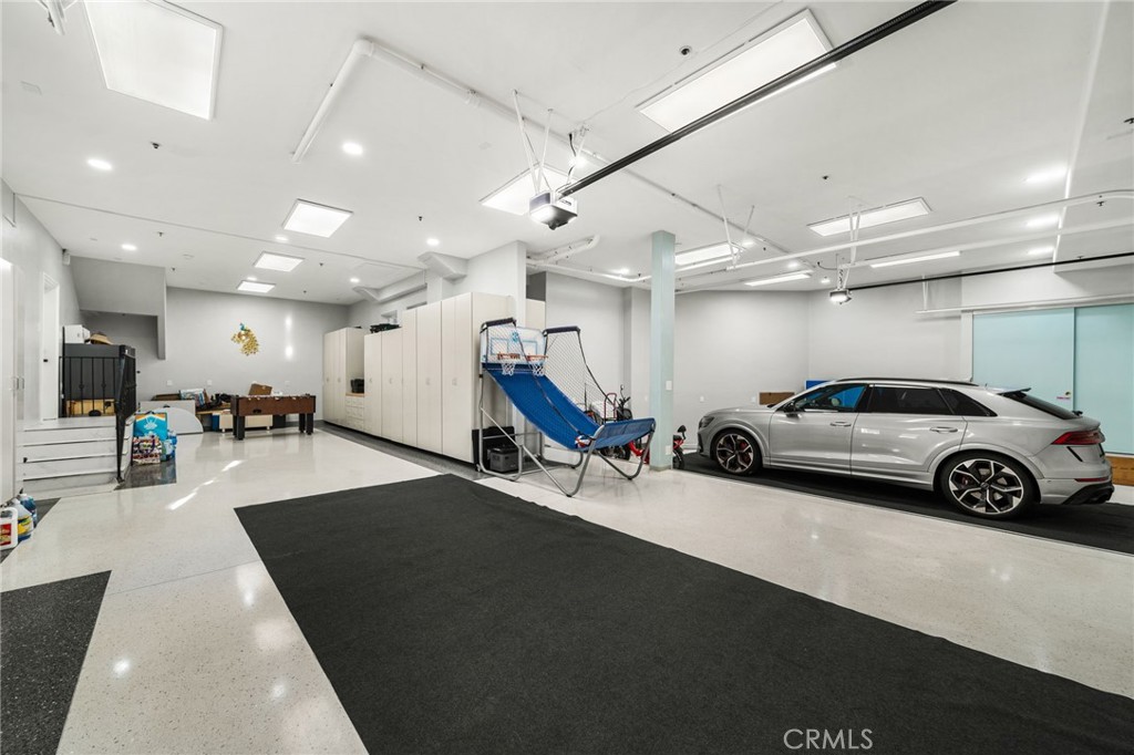 10322 Saint Charles Way