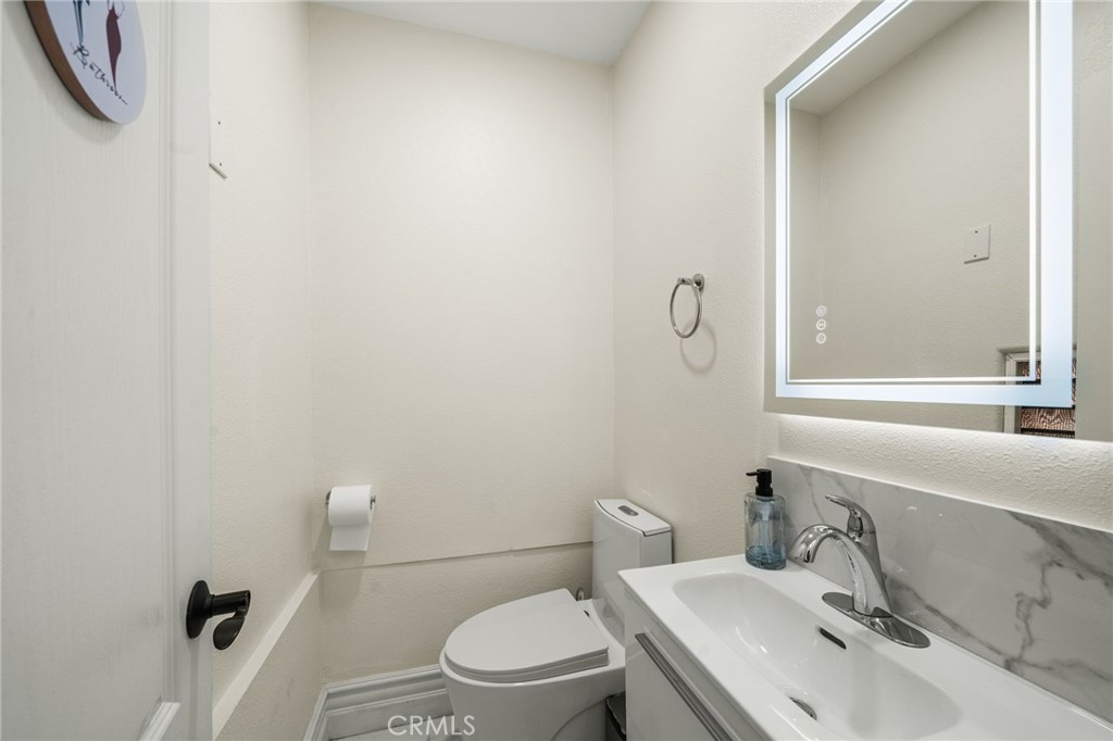 10322 Saint Charles Way