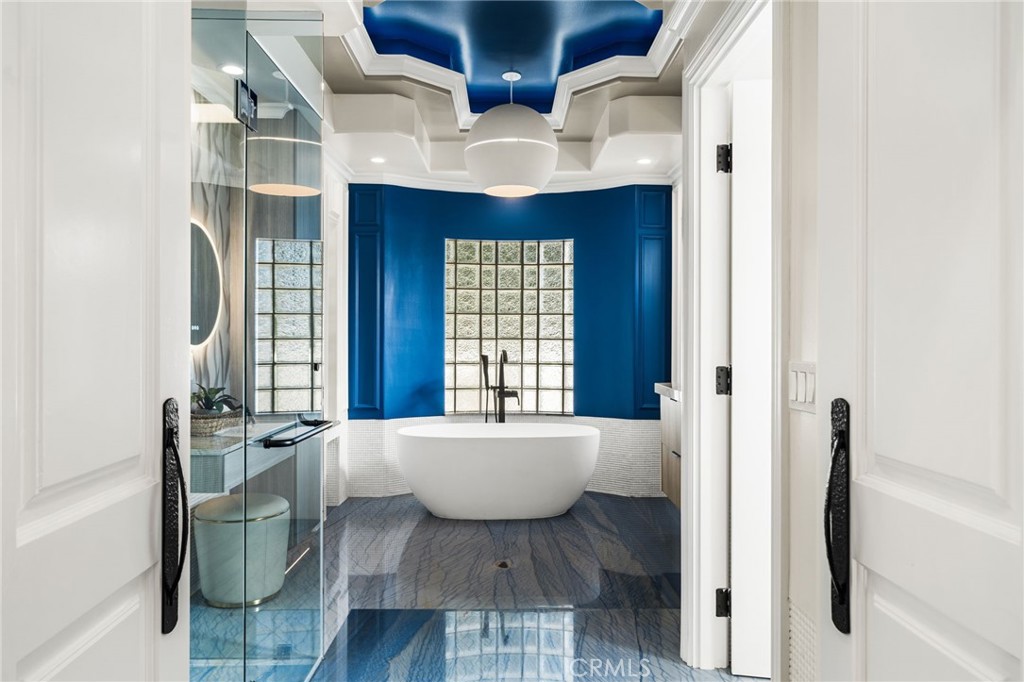 10322 Saint Charles Way