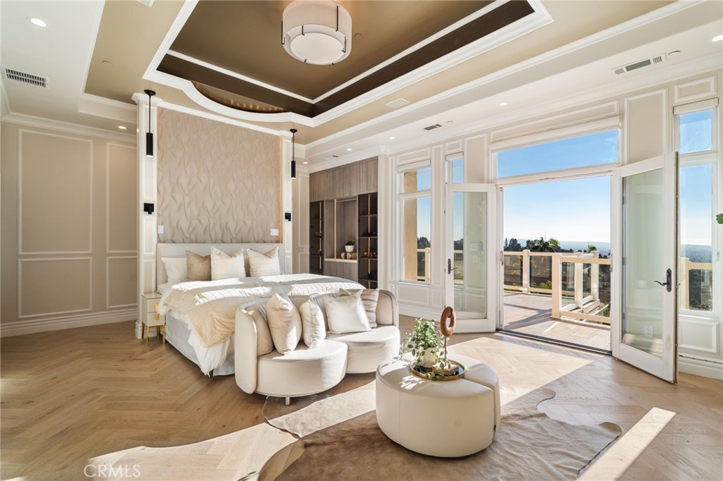 10322 Saint Charles Way