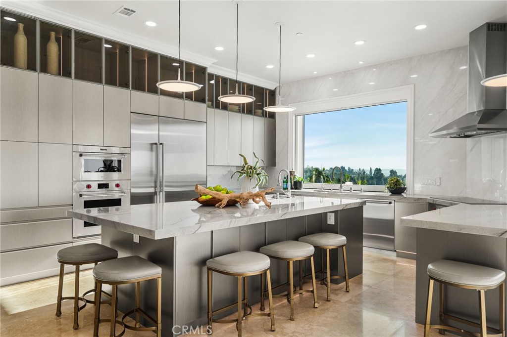 10322 Saint Charles Way