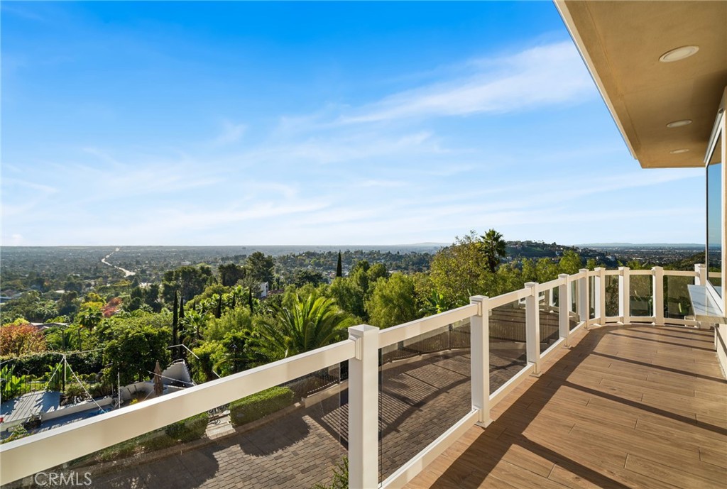 10322 Saint Charles Way