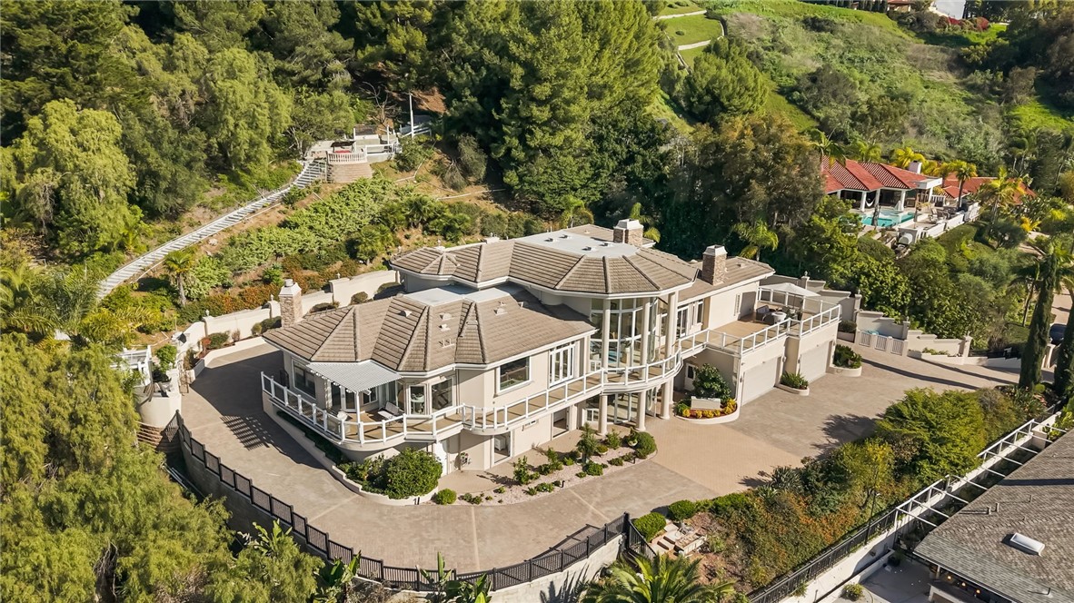 10322 Saint Charles Way