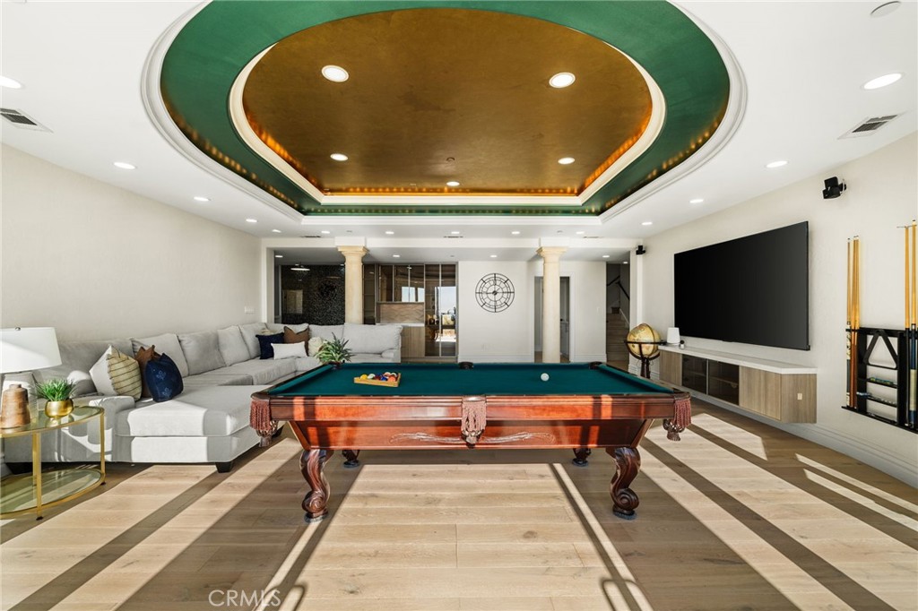 10322 Saint Charles Way