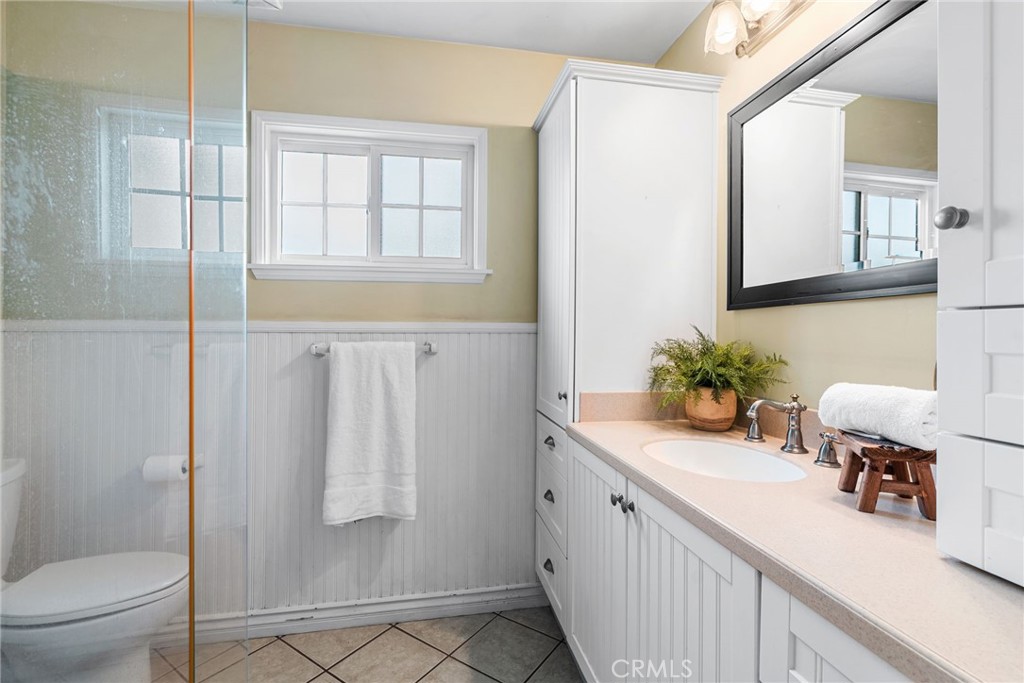 6019 Hardwick Street