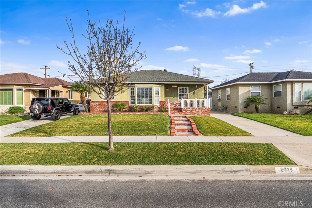 6019 Hardwick Street