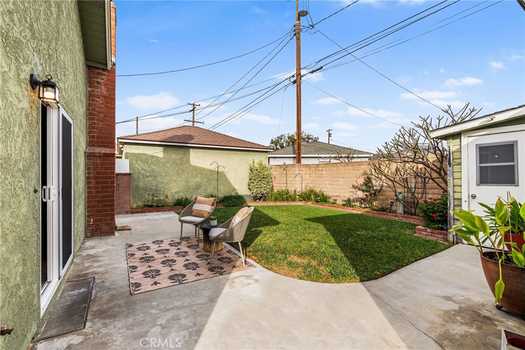 6019 Hardwick Street