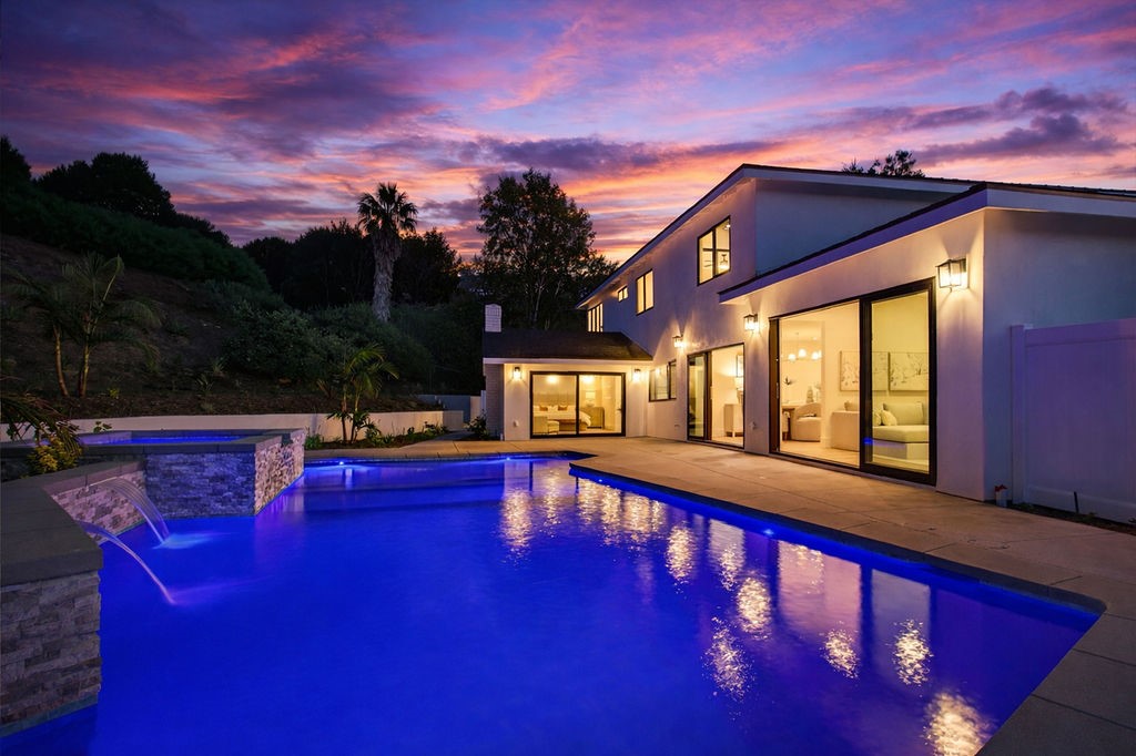 1301 Smokewood Drive